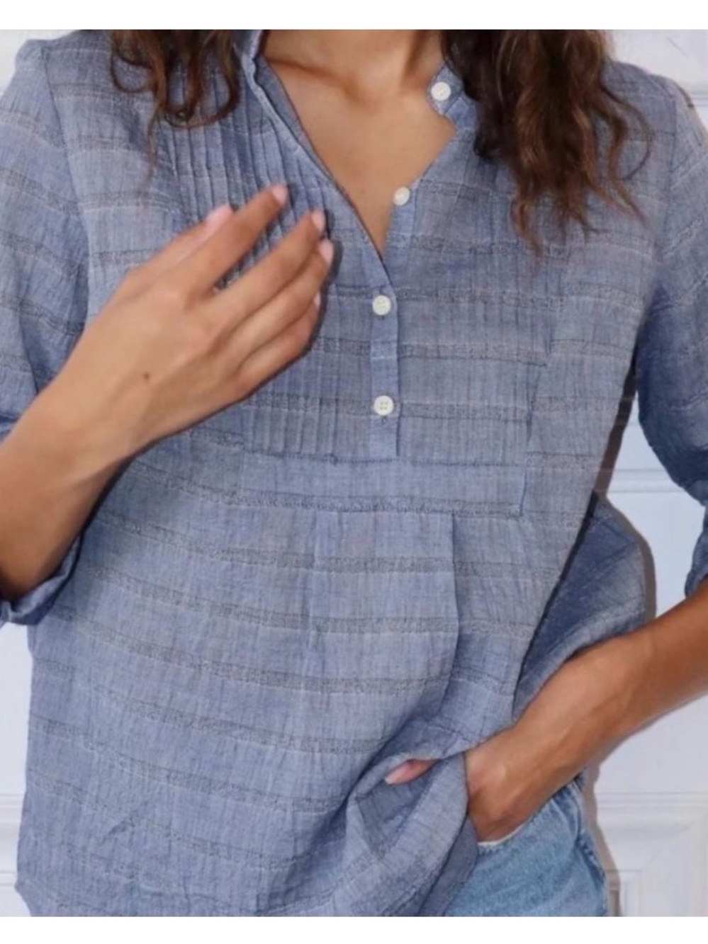 Felicite | Pin tuck pucker button up